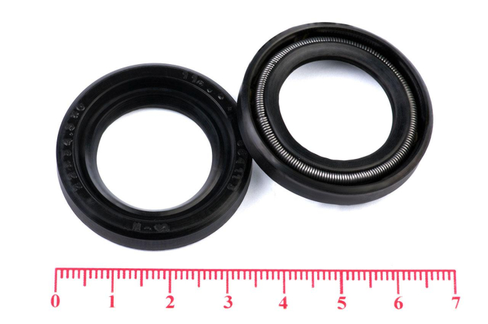 Сальник (манжета армированная) 1.2-22х34.5х6 (307600-П) ГОСТ 8752-79