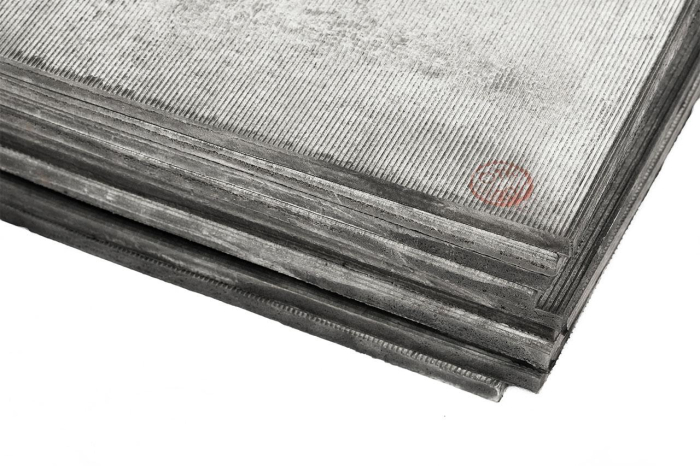 Пластина пористая 10 мм прессовая II группа (500х700 мм, упаковка ~ 30 кг) ТУ 38.105.867-90