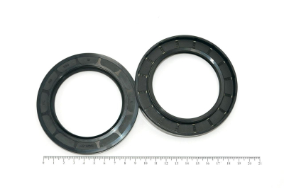 Сальник (манжета армированная) TC 68х100х10 NBR70