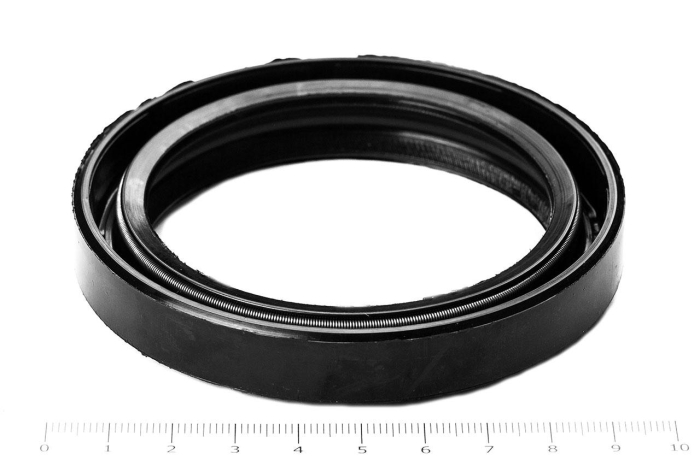 Сальник (манжета армированная) 2.2-70х92х12/16 (864176-Л прав.) ГОСТ 8752-79