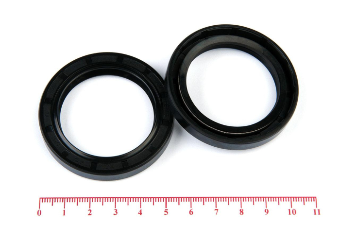 Сальник (манжета армированная) TC 40х55х8 NBR70