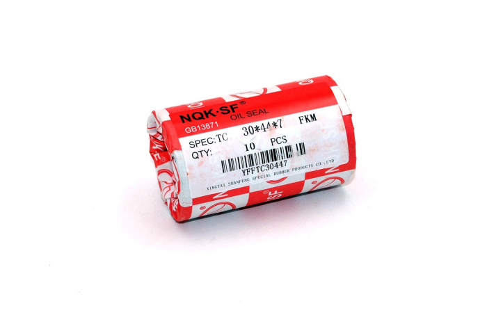 Сальник (манжета армир.) фторкаучук TC 30х44х7 FKM75