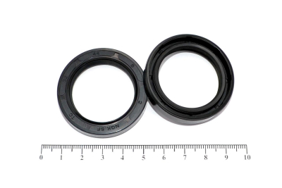 Сальник (манжета армированная) TC 32х44х8 NBR70