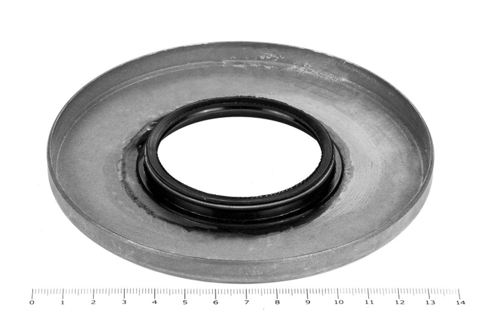 Сальник (манжета армированная) 1.2-60х135х10 (864159-10) в металлической оплётке ГОСТ 8752-79