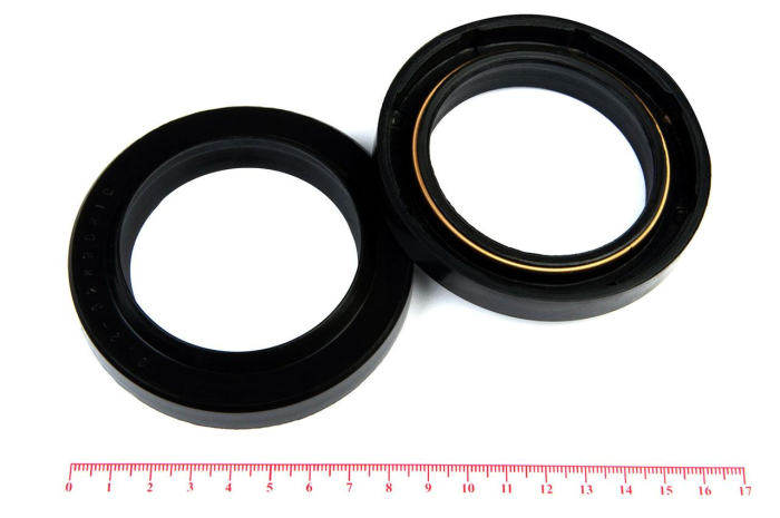 Сальник (манжета армированная) 2.2-62х90х12/16 (307674-П) ГОСТ 8752-79