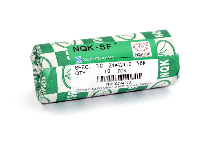 Сальник (манжета армированная) TC 24х42х10 NBR70