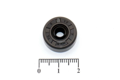 Сальник (манжета армированная) TC 5х17х7 NBR70