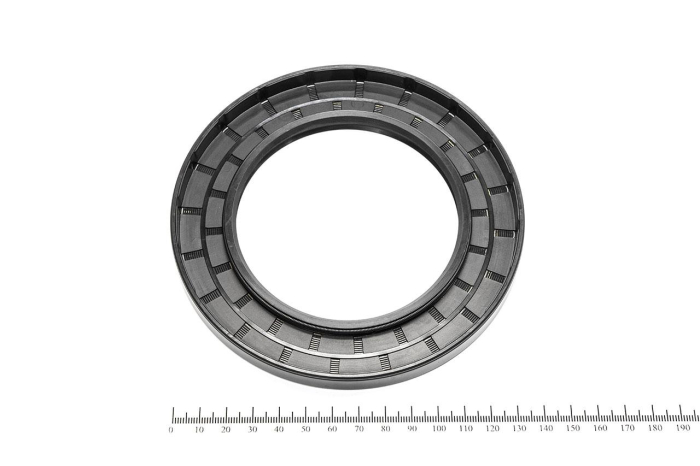 Сальник (манжета армированная) TC 90х140х12 NBR70