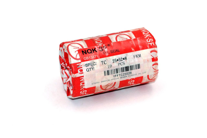 Сальник (манжета армир.) фторкаучук TC 25х52х8 FKM75