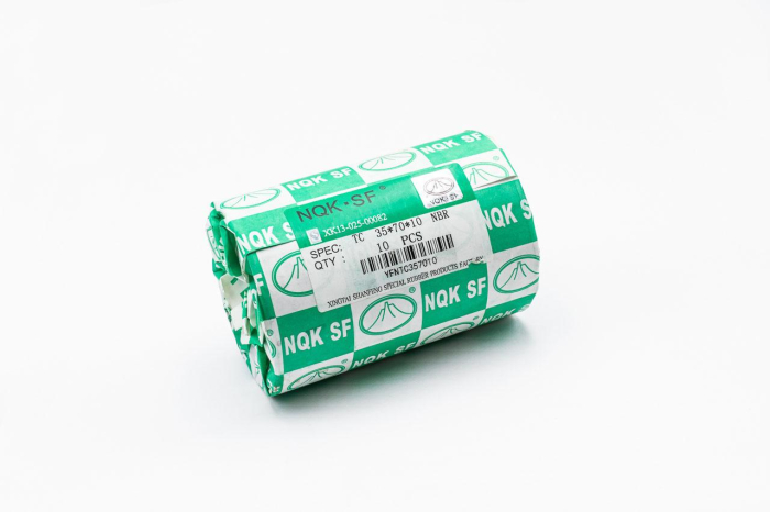 Сальник (манжета армированная) TC 35х70х10 NBR70