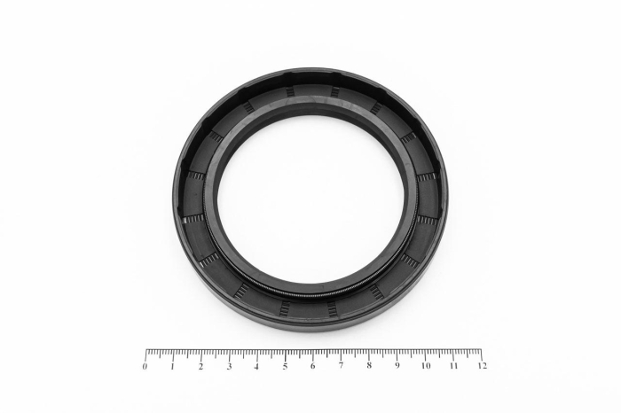 Сальник (манжета армированная) TC 70х100х13 NBR70