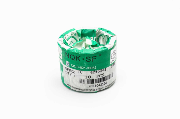 Сальник (манжета армированная) TC 42х52х4 NBR70