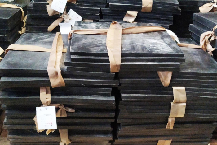 Техпластина 20 мм ТМКЩ-C 2Ф (520х520 мм, 8,9 кг) ГОСТ 7338-90