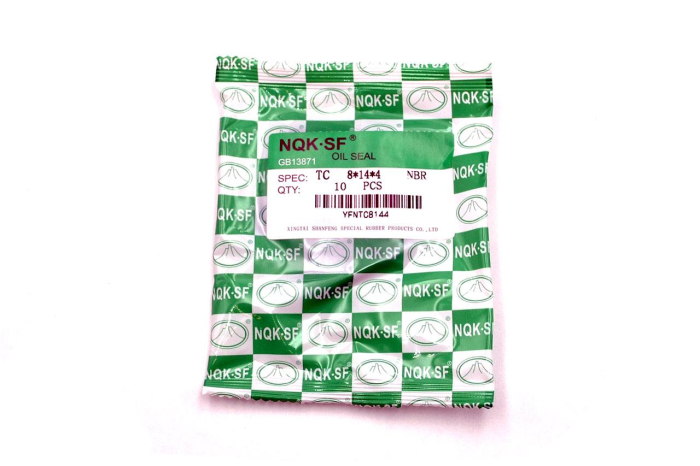 Сальник (манжета армированная) VC 8х14х4 NBR70 (без пружины)