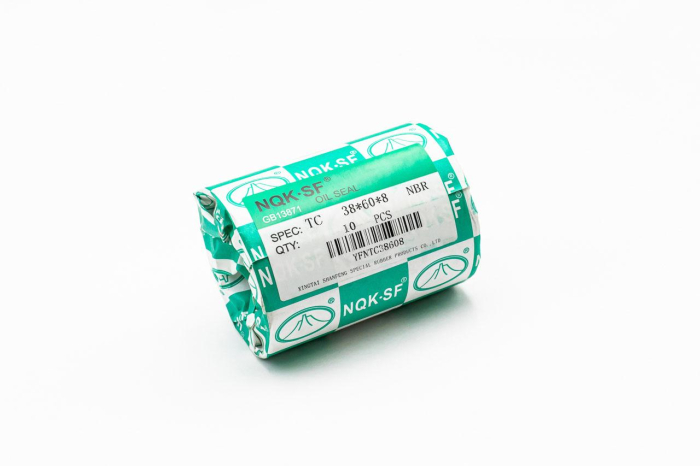 Сальник (манжета армированная) TC 38х60х8 NBR70