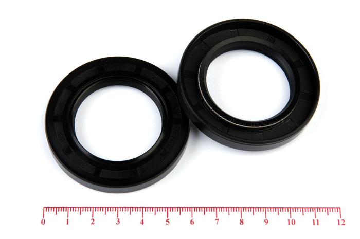 Сальник (манжета армированная) TC 38х60х8 NBR70