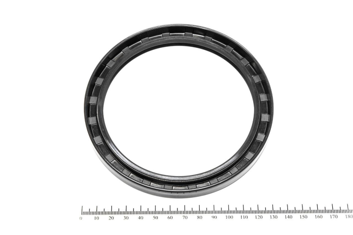 Сальник (манжета армированная) TC 110х135х12 NBR70
