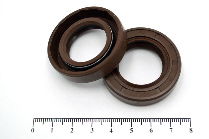 Сальник (манжета армир.) фторкаучук TC 25х42х10 FKM75