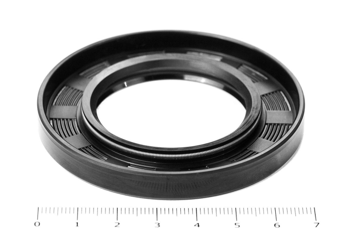 Сальник (манжета армированная) TC 42х72х8 NBR70