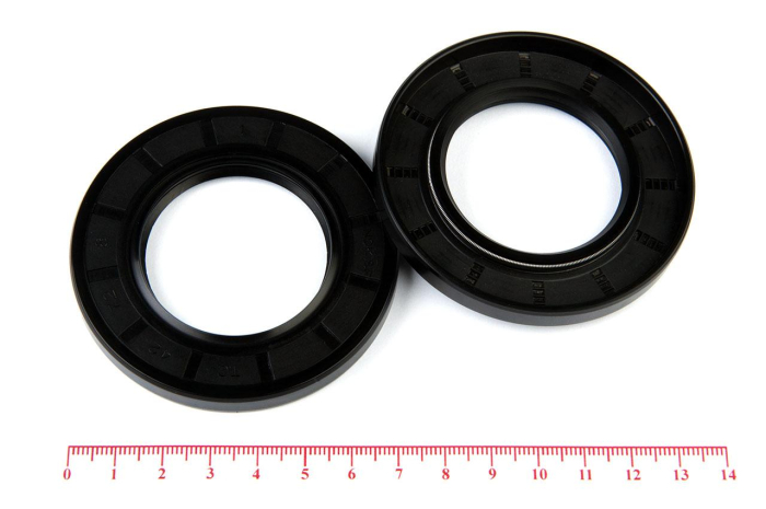 Сальник (манжета армированная) TC 42х72х8 NBR70