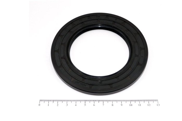 Сальник (манжета армированная) TC 70x110x8 NBR70