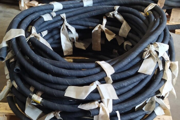 Рукав для бензина антистатический нап/вс. Б Ф 25 мм (10 м)